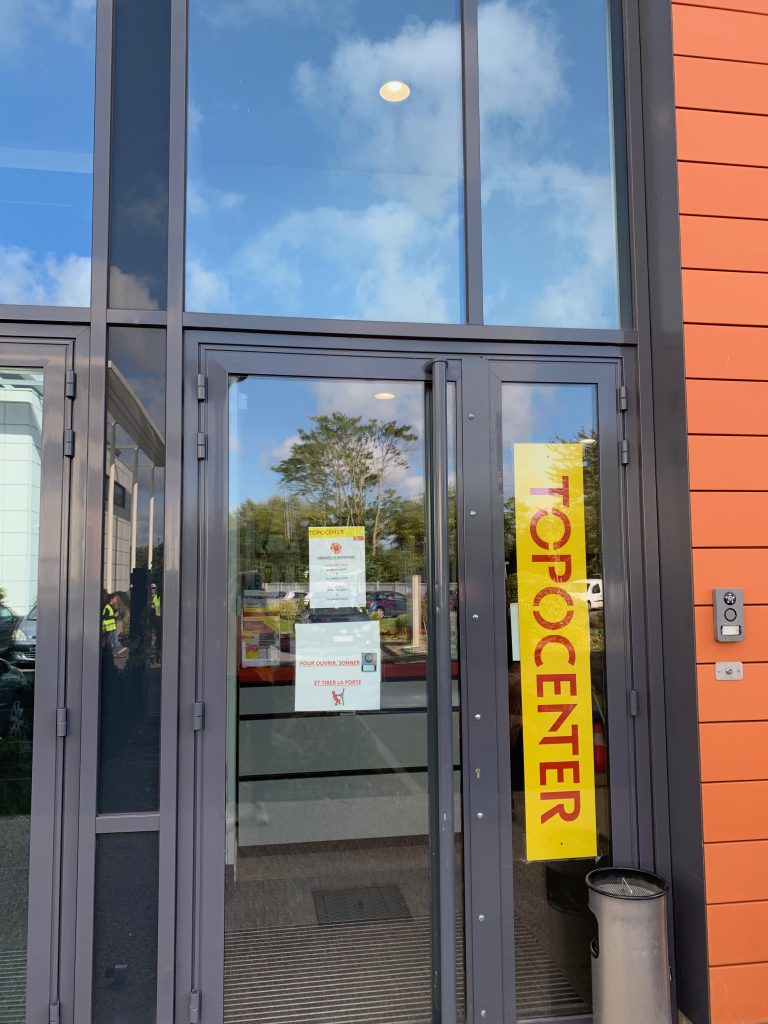 Extérieur du magasin Topocenter de Gennevilliers