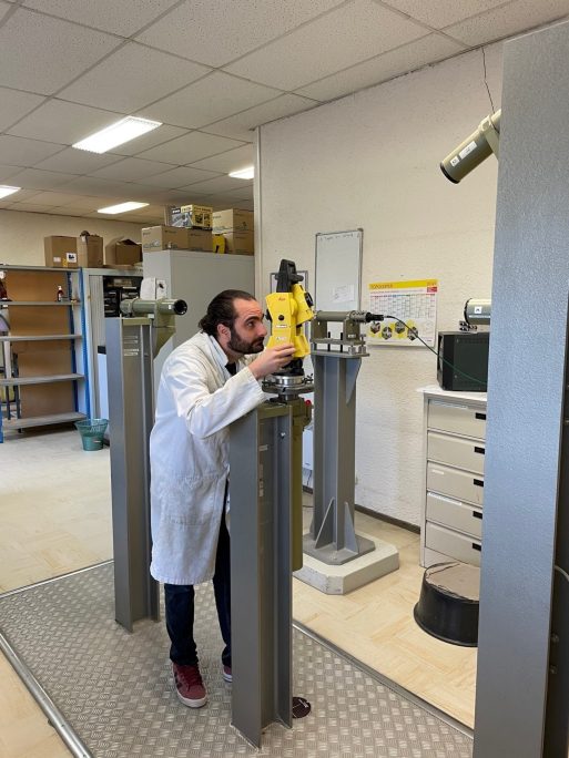 magasin-topocenter-paris-technicien
